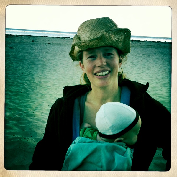 PAXbaby blog babywearing 