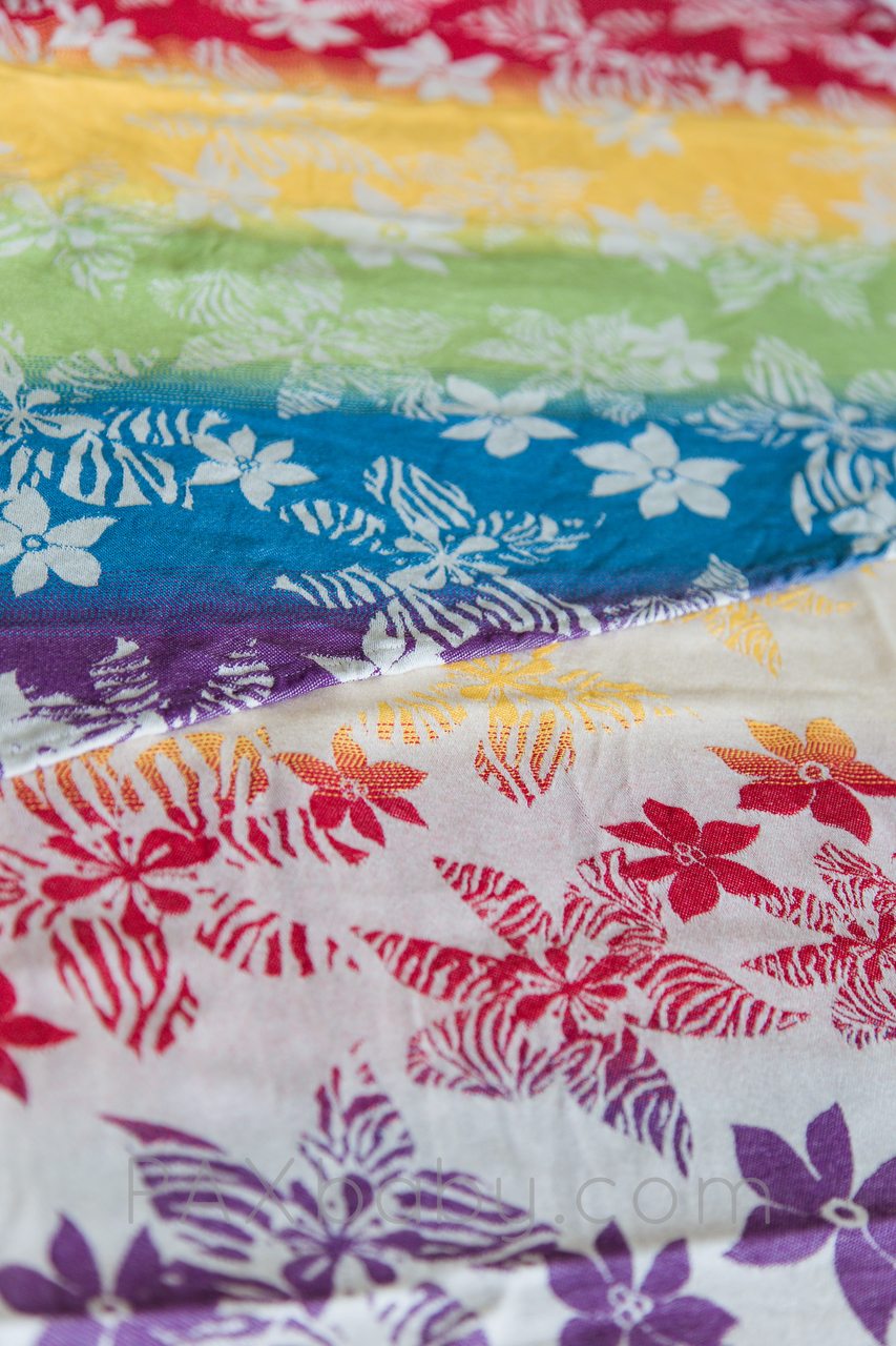 PAXbaby_Bijou_Wear_LLC_Macaw_woven_wrap_baby_carrier_babywearing_6__58472