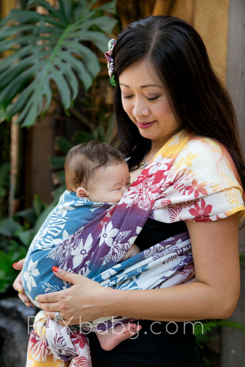 PAXbaby_Bijou_Wear_PAXexclusive_Macaw_woven_wrap_baby_carrier_babywearing_PAXfriend_5__85486