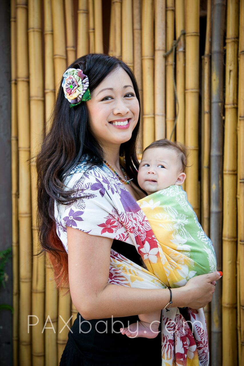 PAXbaby_Bijou_Wear_PAXexclusive_Macaw_woven_wrap_baby_carrier_babywearing_PAXfriend_6__92999