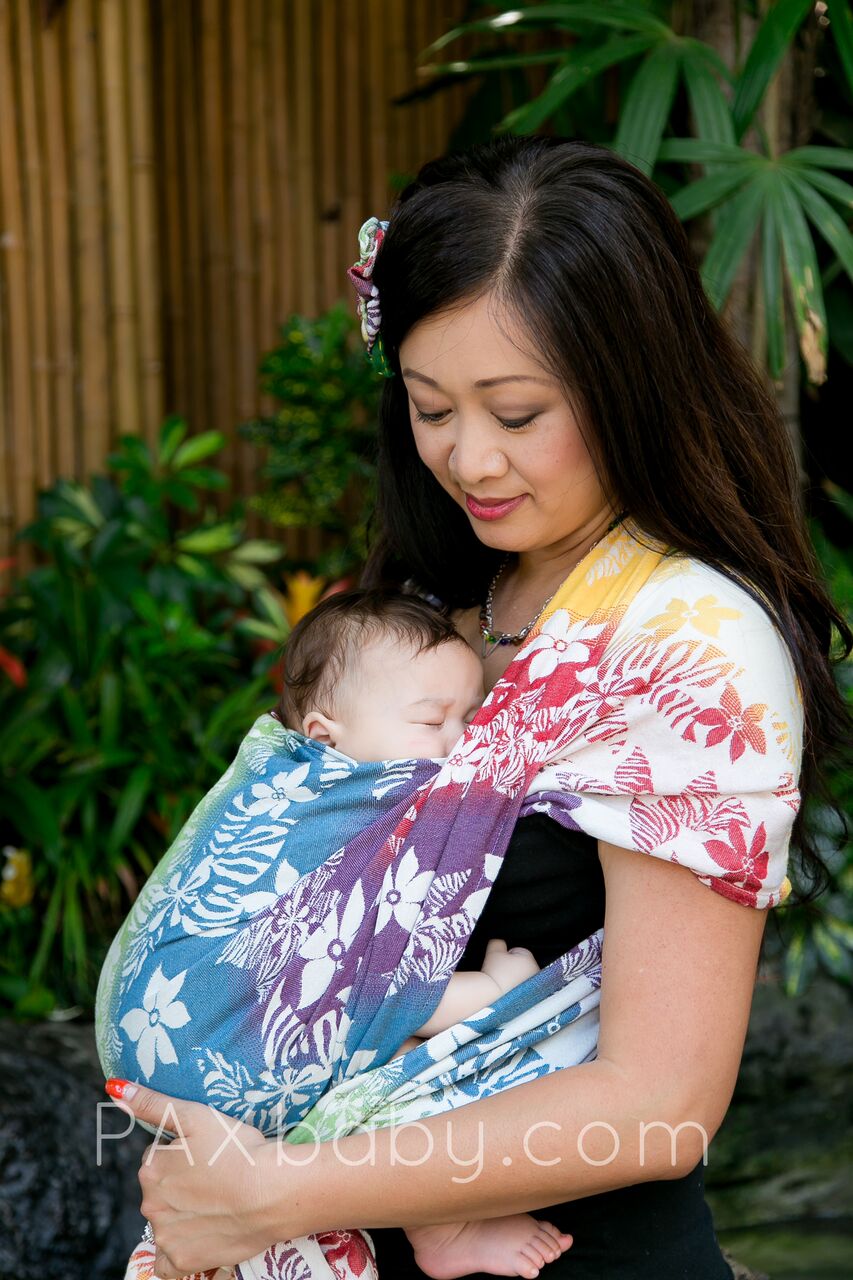 PAXbaby_Bijou_Wear_PAXexclusive_Macaw_woven_wrap_baby_carrier_babywearing_PAXfriend__51248