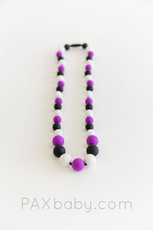 PAXbaby_Exclusive_Andys_Room_PurpleWhiteBlack_silicone_teething_necklace__93065