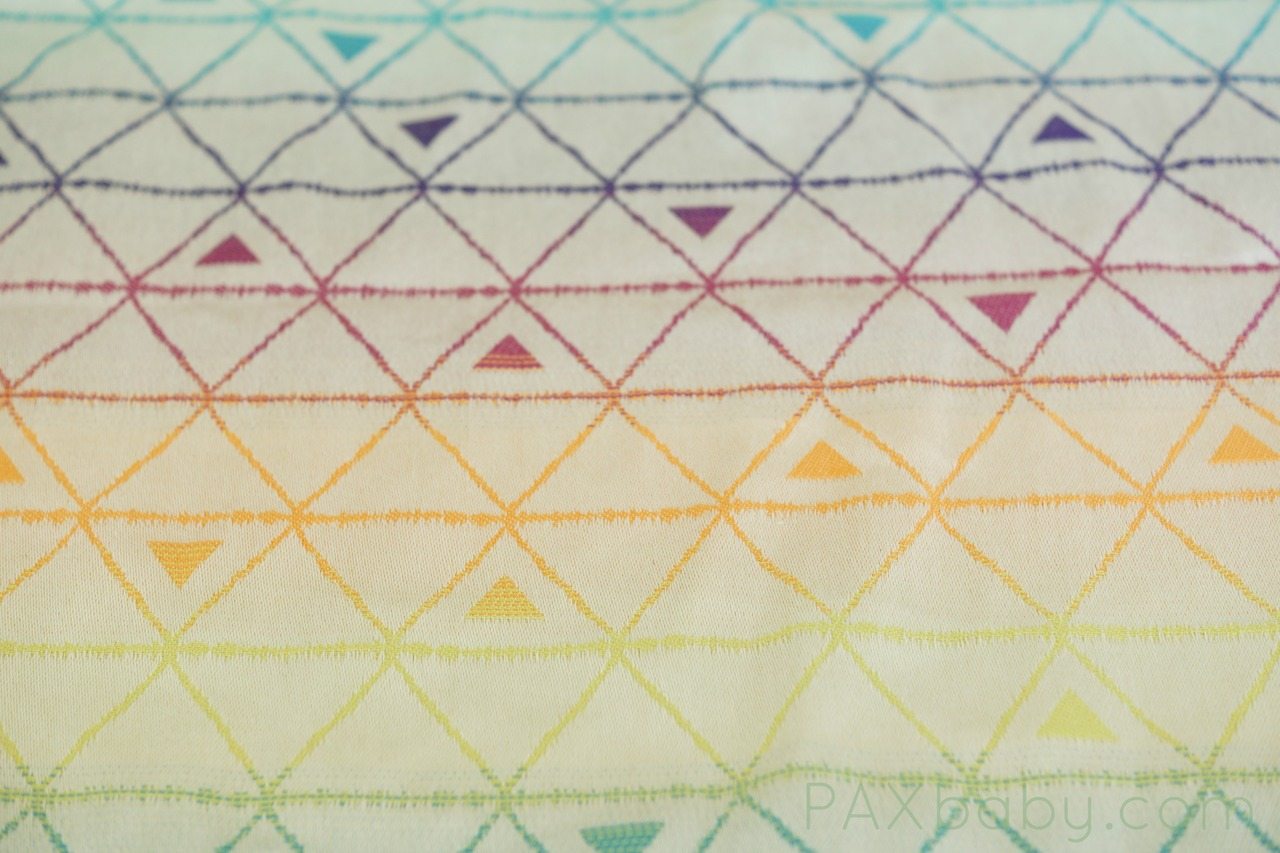 PAXbaby_Exclusive_Tekhni_Delta_PAX_Rainbow_woven_wrap_4__06981