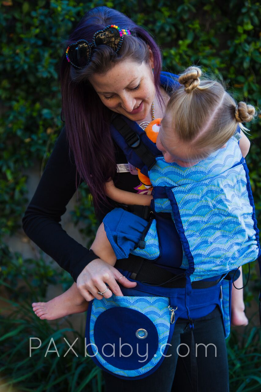 PAXbaby PAXexclusive Liliputi Just Keep Swimming Pocket Belt babywearing 7